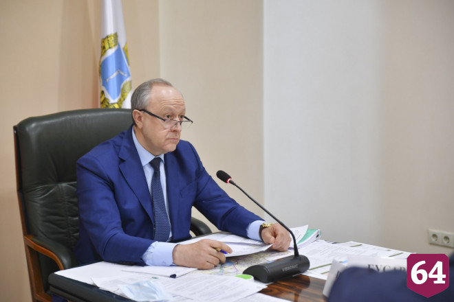 Губернатор обсудил с зампредом Правительства РФ ремонт саратовских дорог