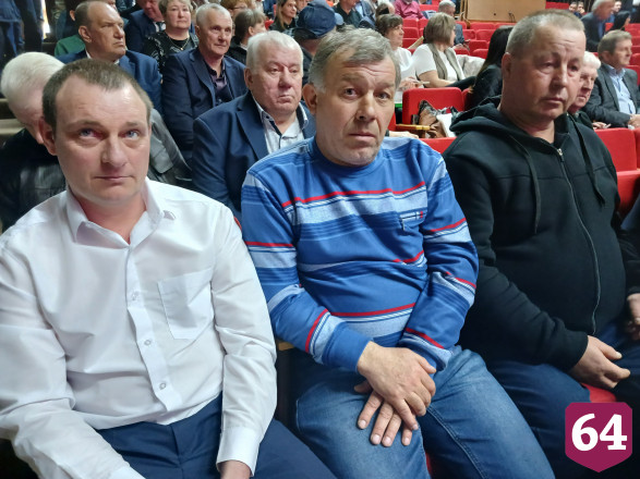 Саратовских аграриев призвали беречь лес от огня