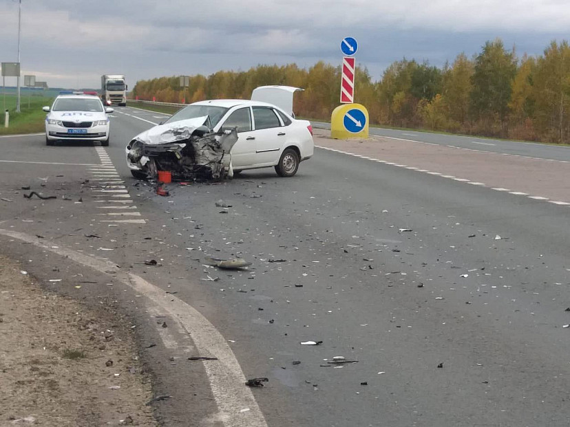 Два человека покалечились в аварии на саратовской трассе