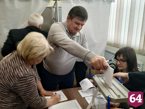 В саратовском избиркоме определили зампреда и секретаря 