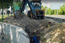 На улице Усть-Курдюмской обновили сети водоканала