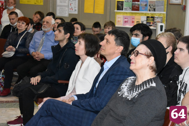 Саратовцы творчески почтили память «певца Волги» 