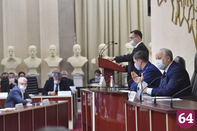 Губернатор более 3 часов обсуждал с бизнесом меры поддержки 