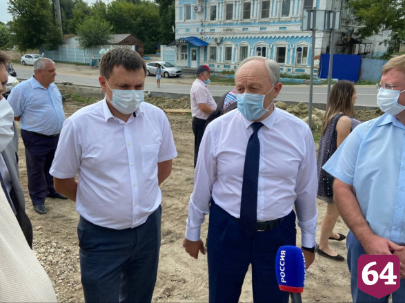 Губернатор поручил учитывать паводок при благоустройстве зоны под мостом 
