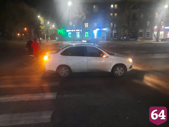 В Саратове за сутки автомобилисты сбили трех пешеходов