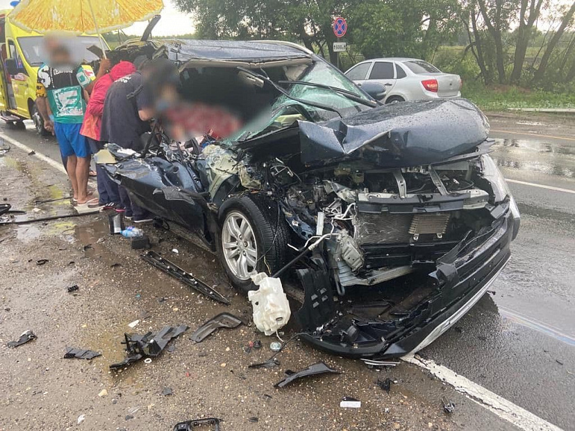 Под Саратовом в ДТП с грузовиком погибла женщина