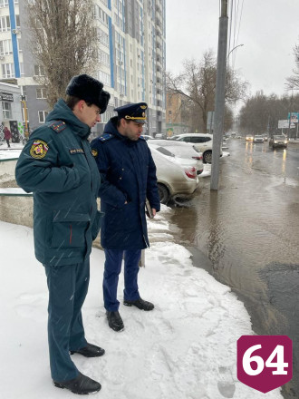 Без воды из-за коммунальной аварии остались тысячи саратовцев 