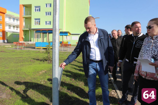 Бусаргин потребовал устранить недочеты в новых медучреждениях Саратова