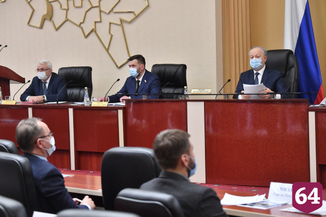 Губернатор указал на неактуальность термина «ямочный ремонт»