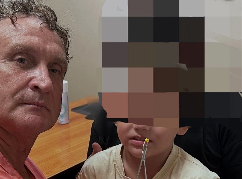 Саратовские врачи извлекли из ребенка деталь конструктора