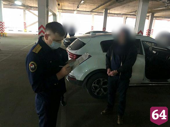 Саратовца оштрафовали за продажу шпионских диктофонов