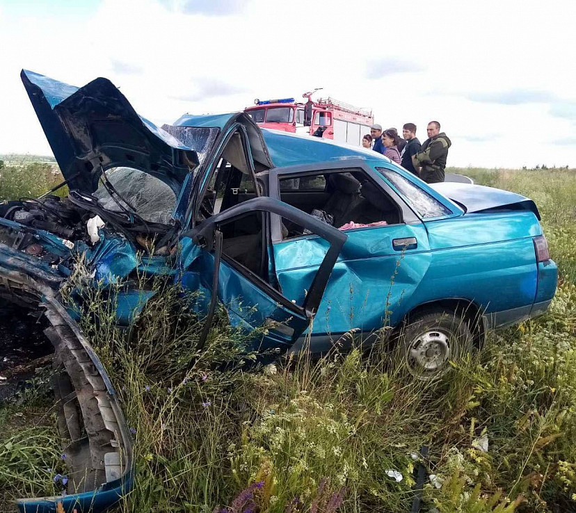 Водитель «Лады» скончался после ДТП под Саратовом 