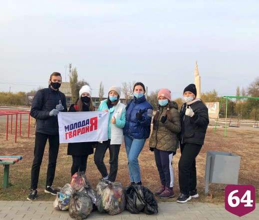 Молодежь поддержала марафон чистоты в Саратовской области