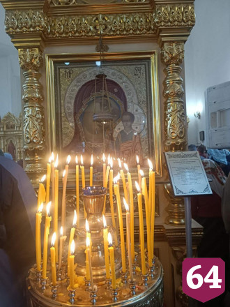 Тысячи жителей Саратова участвуют в крестном ходе