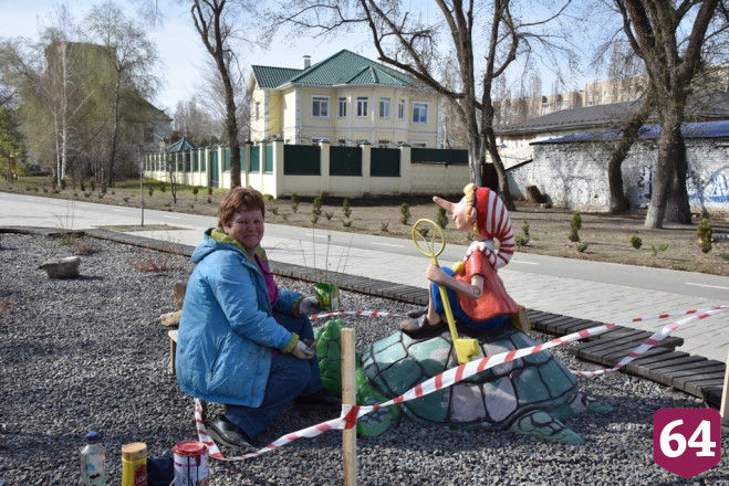 В саратовском парке поселился волк ростом с человека