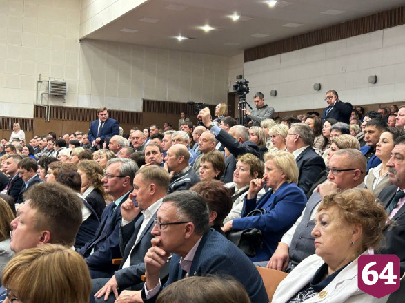 Вячеслав Володин заподозрил главу Саратова в шаманстве из-за отсутствия снега