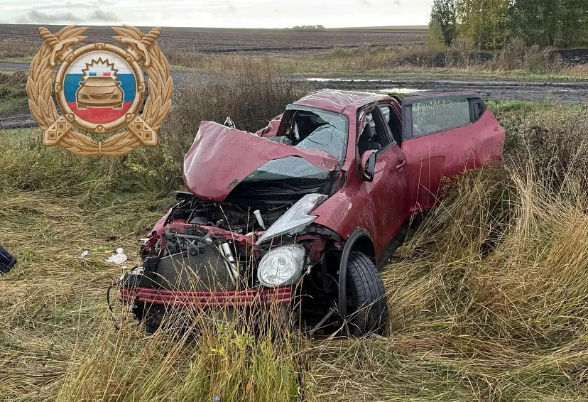 Пассажирка перевернувшегося «Жука» скончалась в машине скорой помощи