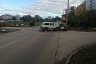 В Саратове «Ладу» отбросило в столб после столкновения с внедорожником