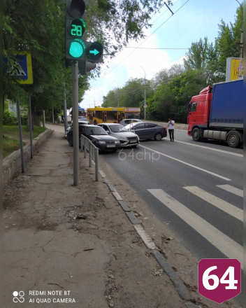 Массовая авария парализовала движение в районе Стрелки
