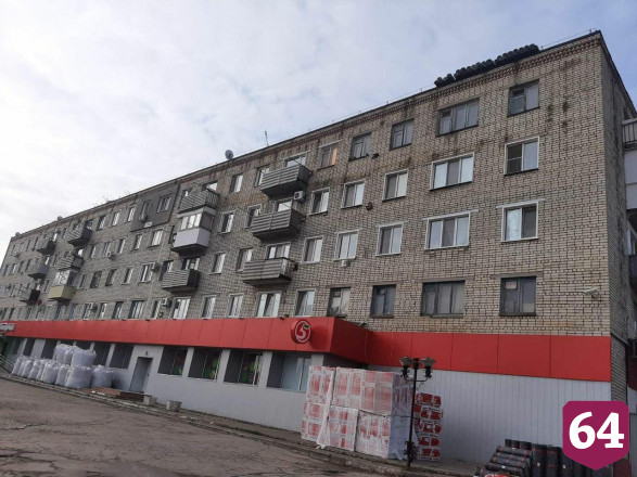 В пятиэтажке во время капремонта крыши затопило 20 квартир