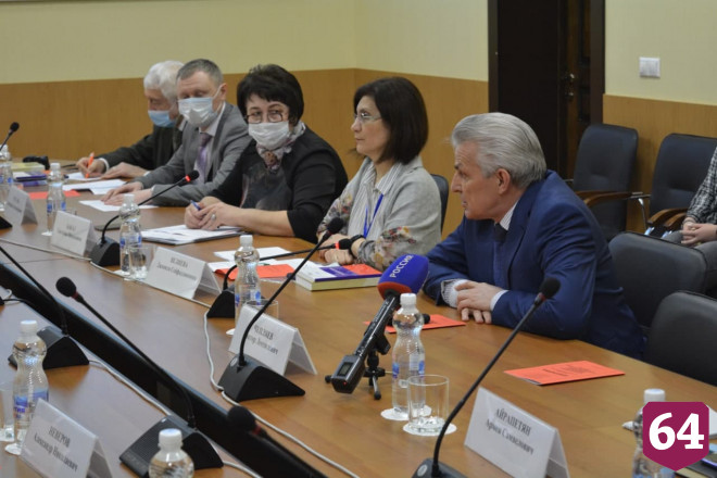 В Саратове предложили научить молодежь распознавать манипуляции экстремистов