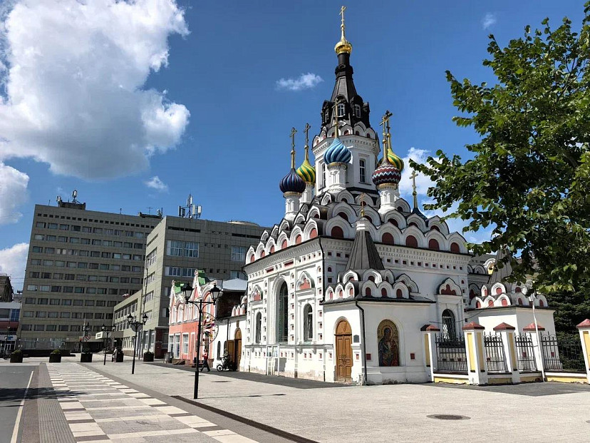 В Саратовскую область с жарой придут дожди с грозами и градом