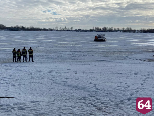 Взрыв льда на реке Медведице показали в онлайне 