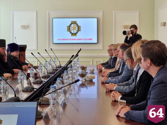 Саратовских министров приняли в Императорское православное палестинское общество