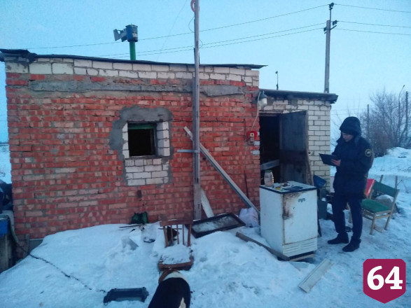 В сторожке гаражного кооператива сгорел неизвестный мужчина 