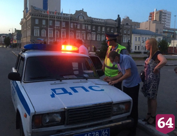 За два дня автоинспекторы Саратова выявили 63 нарушителя 