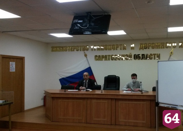 Саратовцам рассказали, можно ли укладывать асфальт в мороз