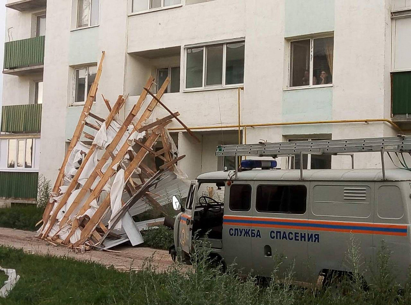 В Саратовской области ликвидируют последствия урагана