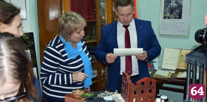 Аткарские школьники создают уникальную диараму боя за Рейхстаг
