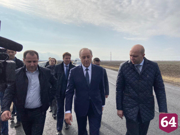 Губернатор напомнил дорожникам о культуре обустройства обочин и кюветов 