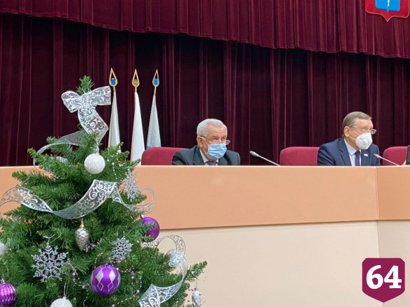 В Саратове депутат отказался от мандата после 13 лет работы