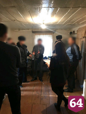 Мужчина до смерти забил ответившего по телефону его сожительницы знакомого