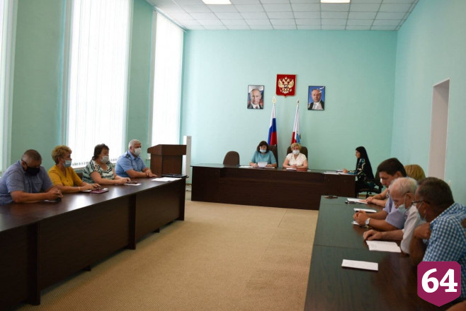 Глава Ртищевского района ушла в отставку