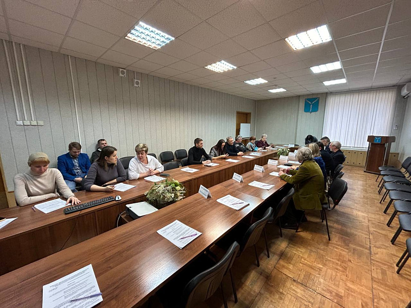 В Саратове создан общественный совет по реновации Славянской площади 