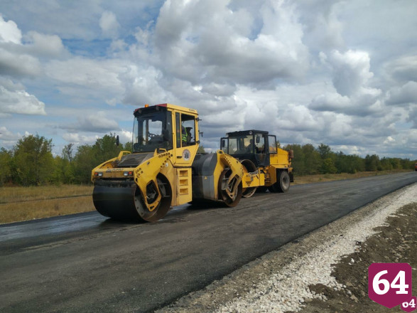 Радаев раскритиковал депутатов за плохой контроль ремонта дороги  