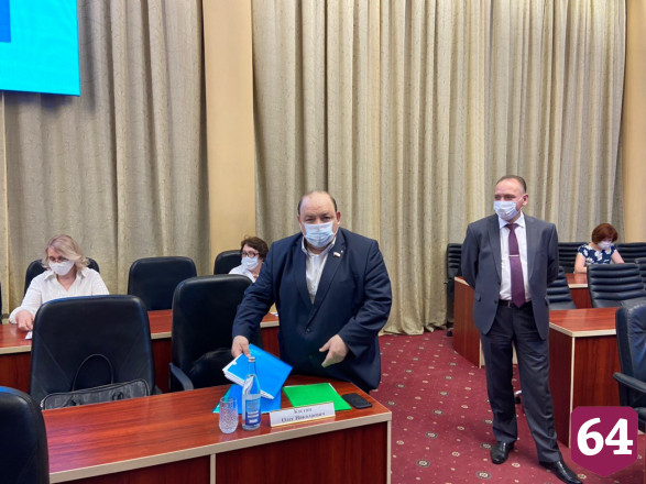 Губернатор призвал пожилых людей «не расслабляться» во время пандемии 