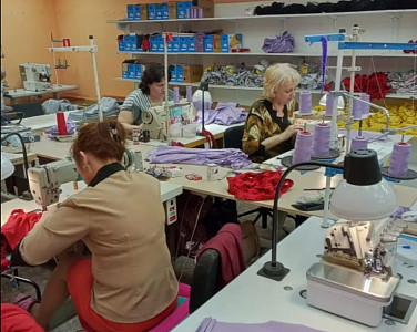 Саратовская предпринимательница продает одежду для девочек в ЦУМе