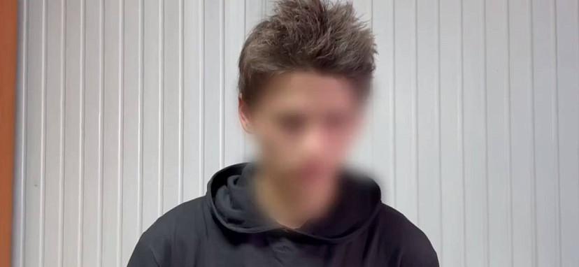 Пенсионерка отдала 22-летнему курьеру мошенников полмиллиона рублей