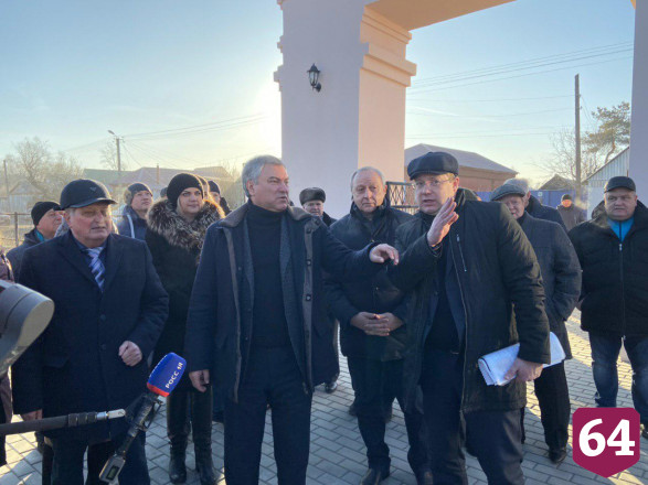 Володин раскритиковал реконструкцию парка в Петровске 