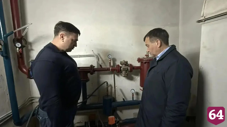 Депутаты контролируют подачу тепла в саратовские дома и учреждения