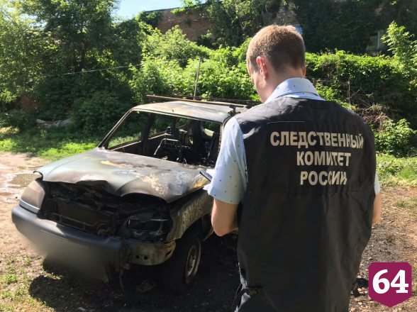 Смертью директора кафе при возгорании машины заинтересовались следователи