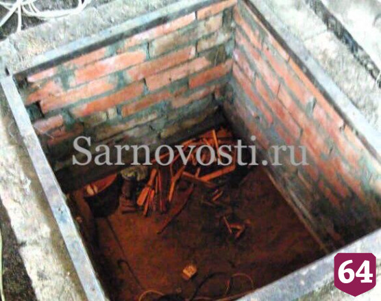Под Саратовом отец и сын угорели в погребе с костром