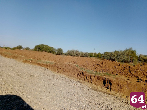 Саратовский губернатор припугнул дорожников жителями с палками 