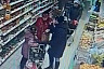 Саратовцев напугала неадекватная женщина в магазине