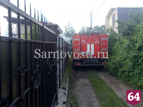 Пожар уничтожил дачу семьи из Саратова на Кумысной поляне