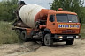 Въезд в саратовский поселок завалили строительным мусором 